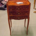 404 7210 CHEST OF DRAWERS